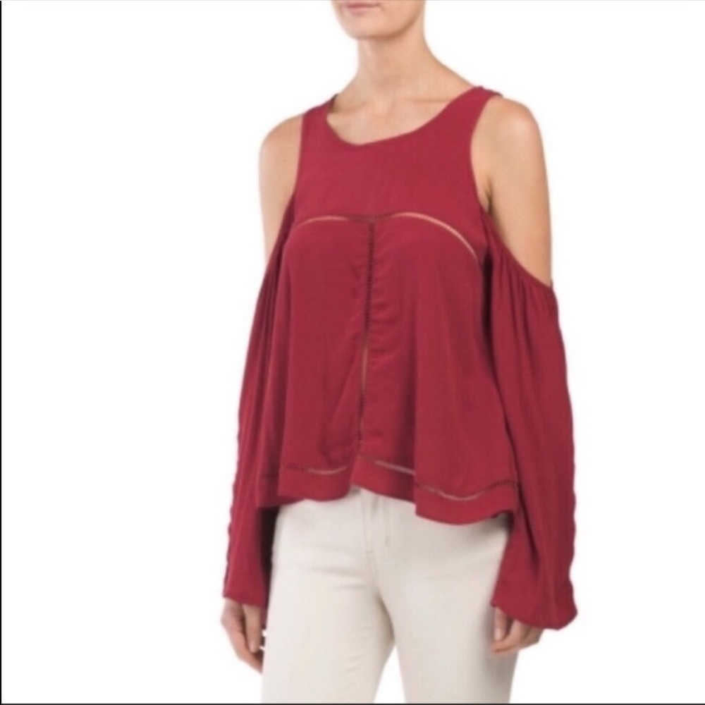 Lovers + Friends cold shoulder top small NWT